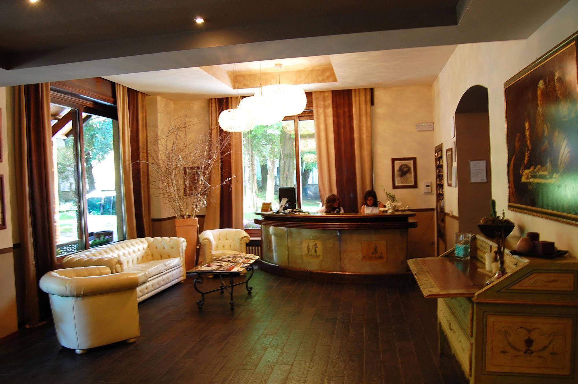 Albergo Ristorante Sant'Eustorgio Arcore Exterior foto